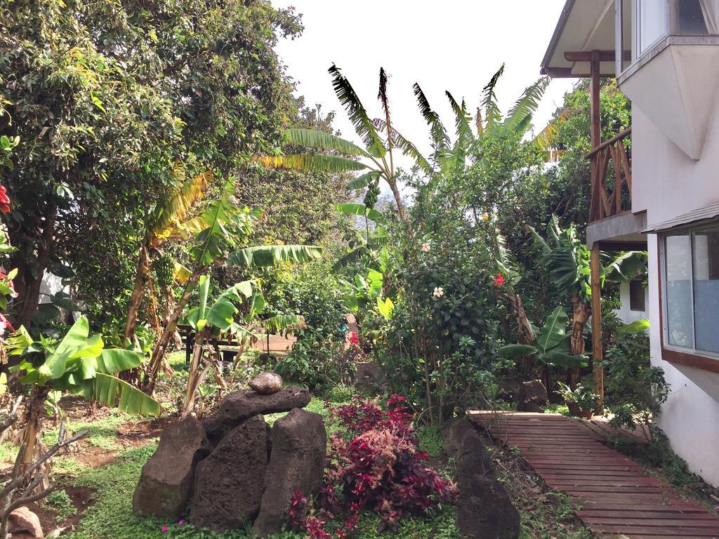 Hostal Marari Hanga Roa Exterior foto